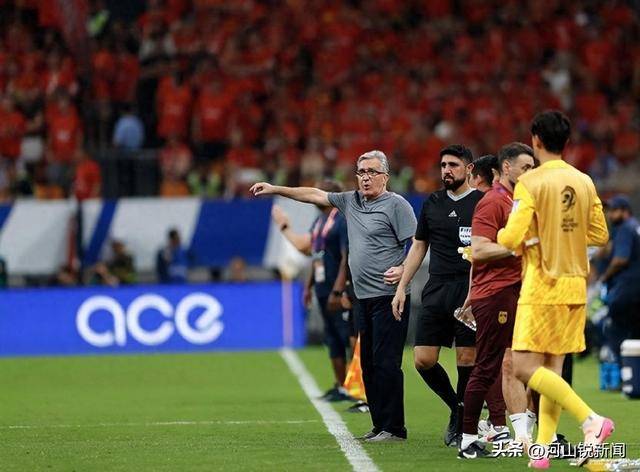 关于吵错了！国足输3球香港输2球，教练点破：目标不同谈何强弱的信息