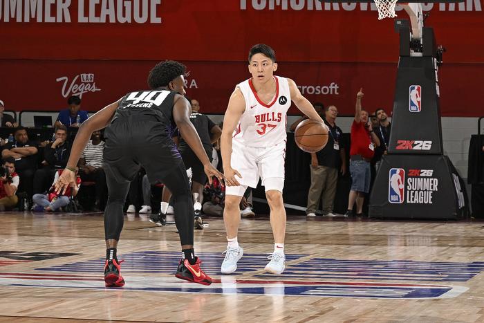 包含高效15+10助队取首胜，NBA河村勇辉在夏联大放异彩的词条