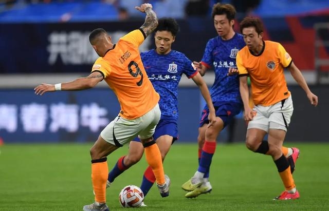 开云体育-中超中甲赛果：上海申花3-1北京国安，深圳新鹏城4-0胜青岛海牛(2021中超上海申花)