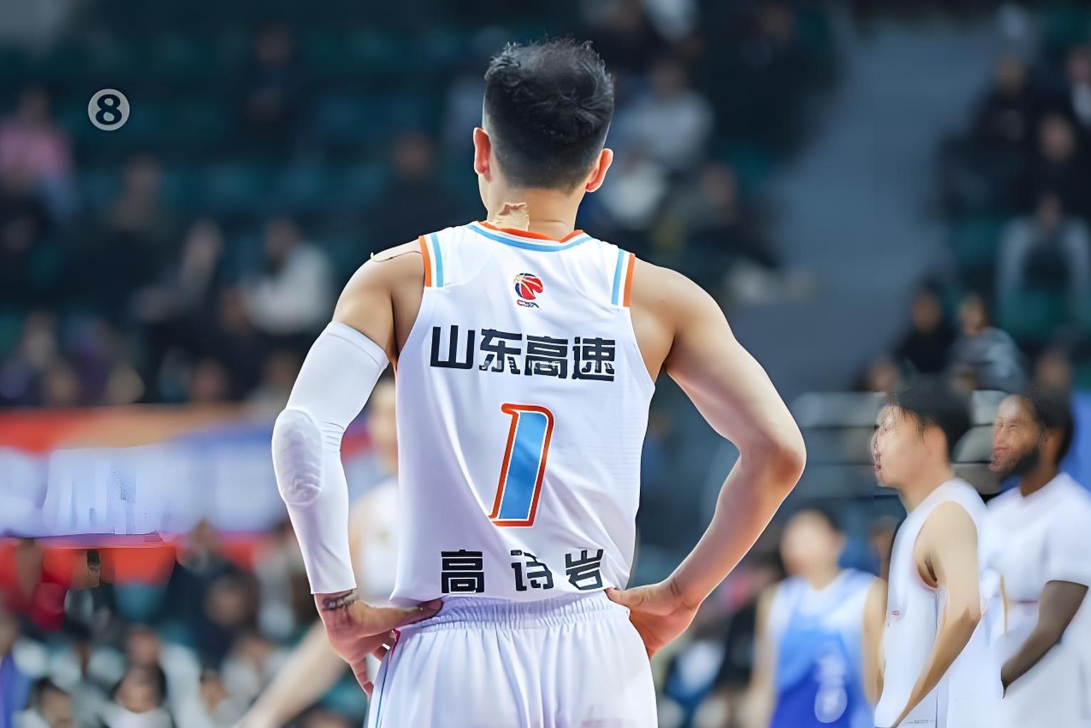 开云体育-山东男篮突围成功，逆转取胜(广东男篮对江苏总决赛广东逆转)