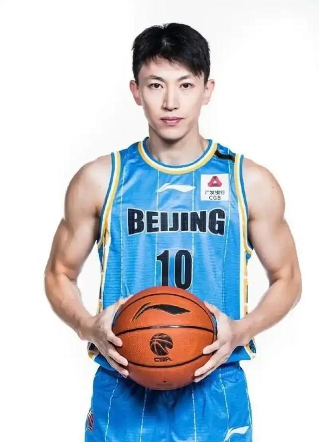 吉林队球员共同合作积极备战下一战的简单介绍